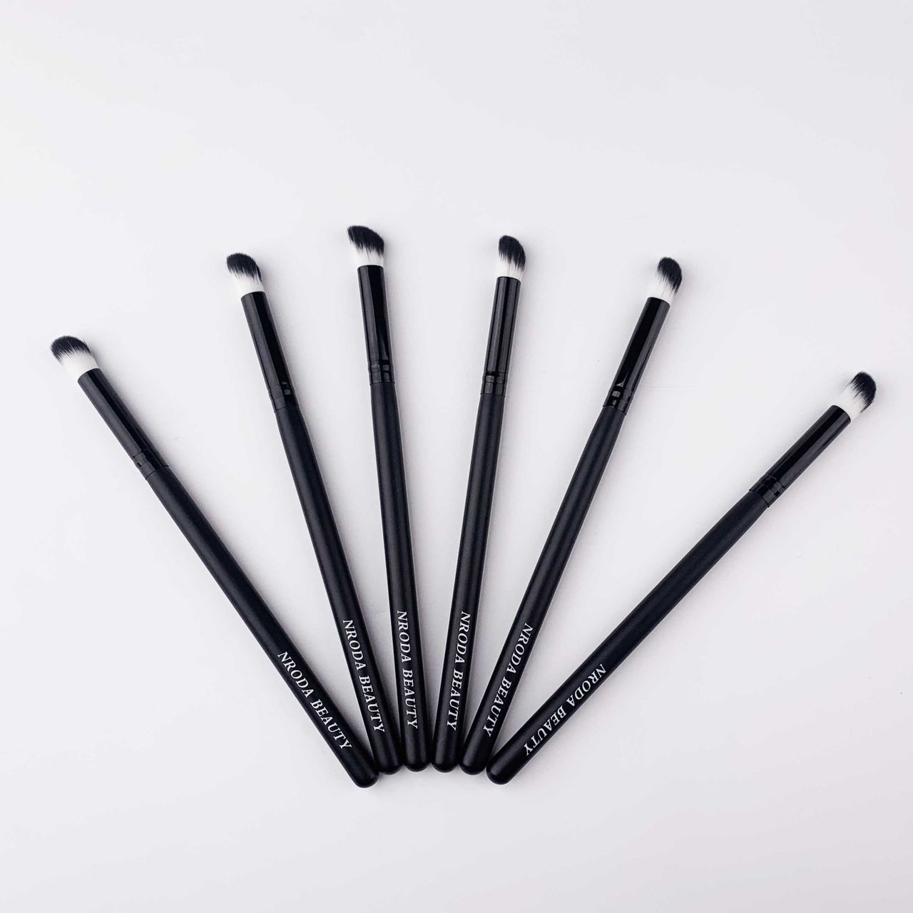 Nroda Lash Shampoo Brush